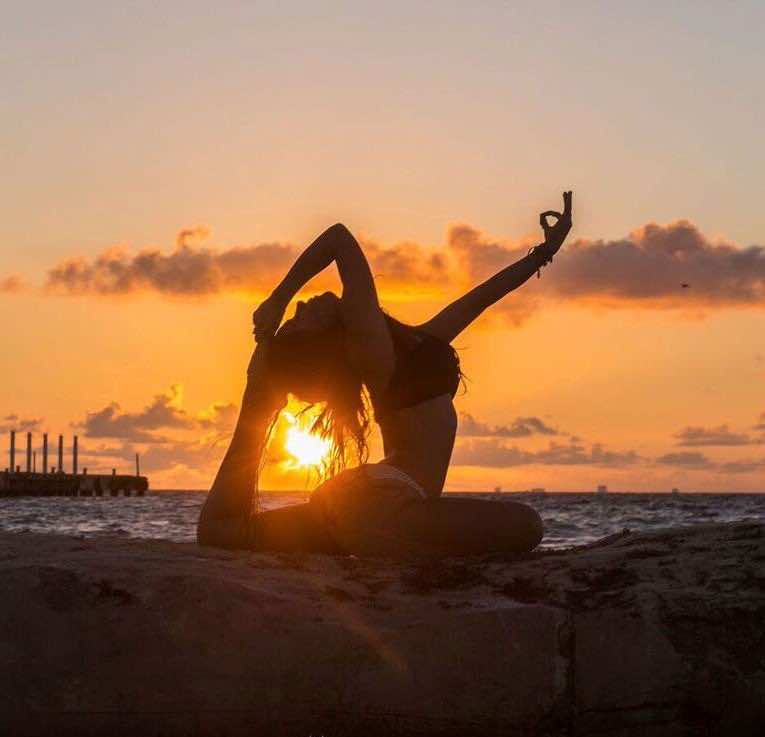 Bianca Yoga Sunset